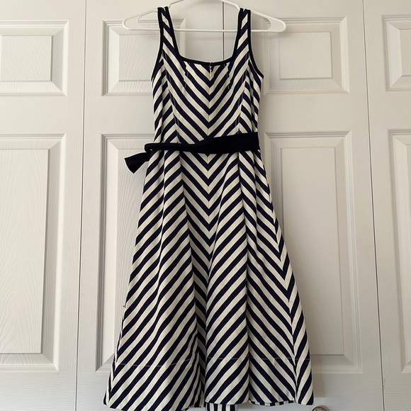 Talbots Navy and White Chevron Fit & Flare Tea Length Dress - Picture 4 of 7